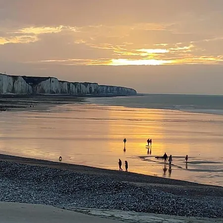L'app' Art, Jolie Vue En Rdc à 200 M De La Ault