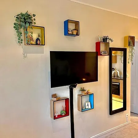 L'app' Art, Jolie Vue En Rdc A 200 M De La Lägenhet