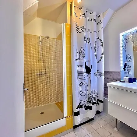 L'app' Art, Jolie Vue En Rdc A 200 M De La Lägenhet Ault